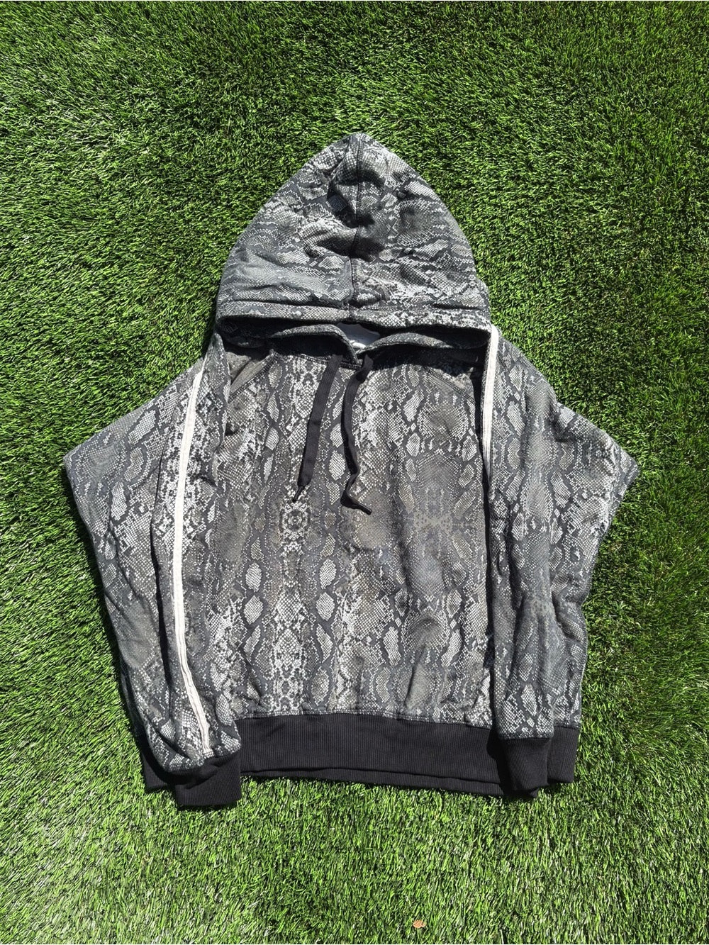 Vintage Acacia black snake skin hoodie